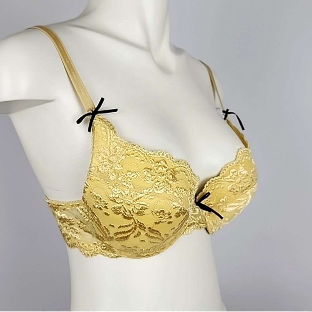 La Vie en Rose Women's Yellow Satin Lace Underwire Push Up Bra 34C